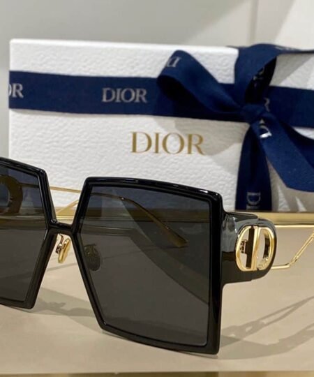 Dior 30 Montaigne SU