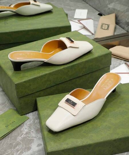Gucci Slipper Sandals White For Women GG