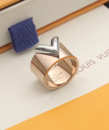 Louis Vuitton Ring