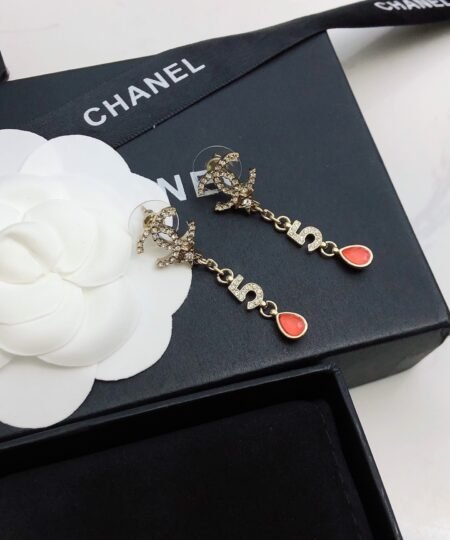 Alternative view of Chanel 5-Long Earrings Gold For Women