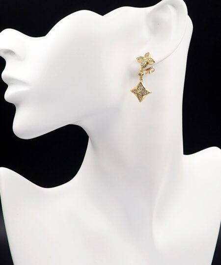 Alternative view of Louis Vuitton Diamond Floral Earrings Gold For Women