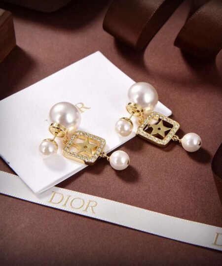 Alternative view of Dior Pentagram Earrings White For Women