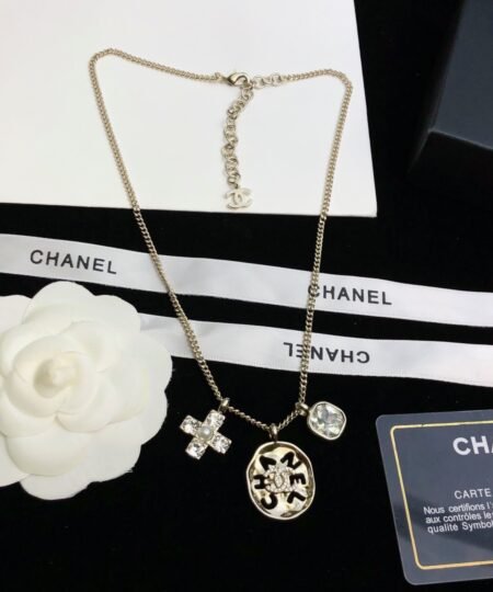 Alternative view of Chanel Necklace Gold For Women