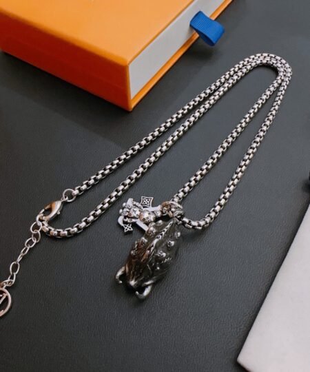 Louis Vuitton Necklace Silver For Women