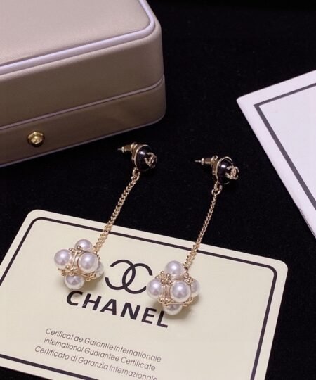 Alternative view of Pearl Earrings Gold For Women