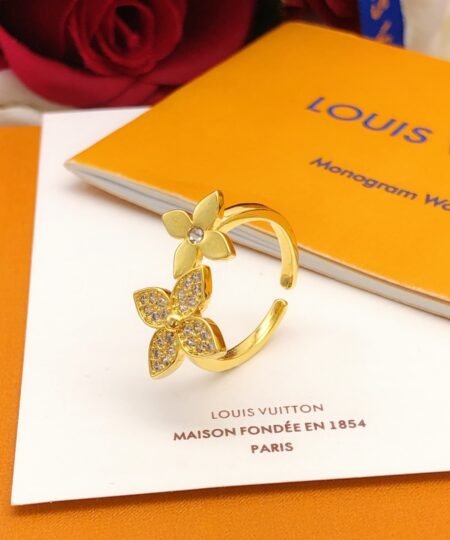 Louis Vuitton Presbyopia Ring Gold For Women