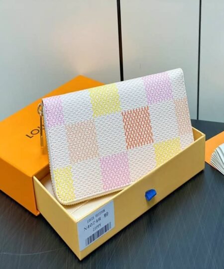 Louis Vuitton Zippy Wallet White For Women 19.5cm / 7.7in