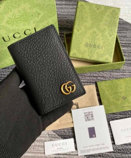Gucci GG Marmont Card Case Black with Gold Toned Hardware 4.5in/11cm GG 547075 DJ20T 1000
