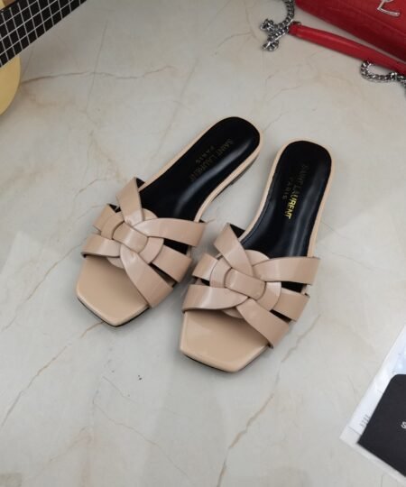 Saint Laurent Women's Tribute Flat Mules Beige For Women YSL 571952B8I009935