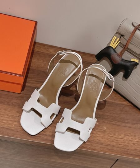 Hermes Ella Sandal White For Women 4.1in/10.5cm