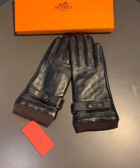 Hermes Soya Gloves In Black