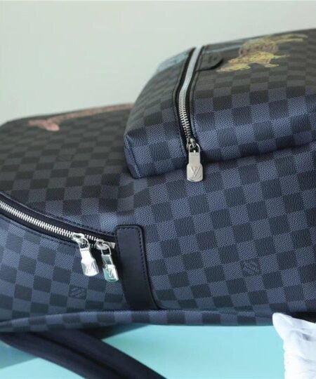 Alternative view of Louis Vuitton Discovery Backpack Damier Graphite Canvas For Men, Men's Bags 40cm LV N45275