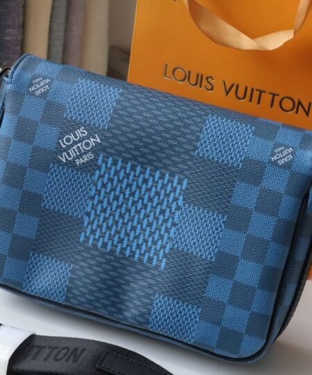 Alternative view of Louis Vuitton Studio Messenger Damier Graphite Blue For Men, Men's Bags, Shoulder And Crossbody Bags 9.3in/25.3cm LV N50026