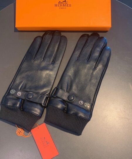Hermes Soya Gloves In Black