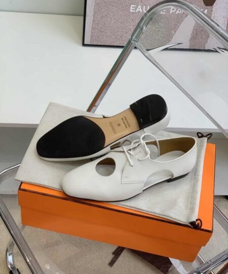 Alternative view of Hermes Epoca Oxford Shoe White For Women, Women's Shoes H221024Z 90360