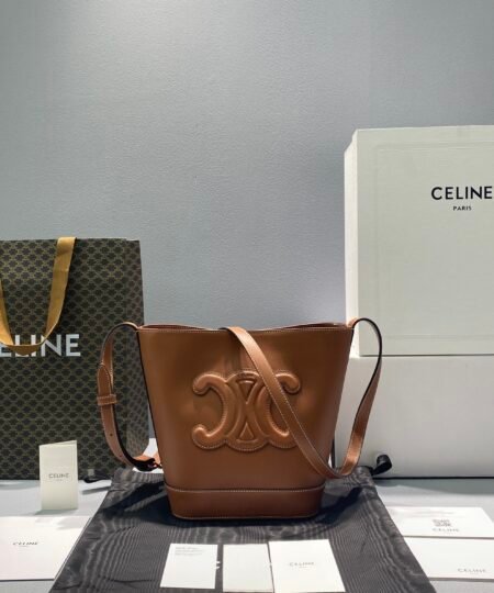 Celine Small Bucket Cuir Triomphe Brown For Women 9in/22cm 198243DU3.04LU
