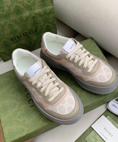 Gucci Women's GG Sneaker White And Beige Supreme For Women ?700775 UPG90 9595