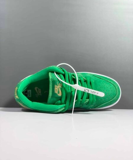Alternative view of Nike SB Dunk Low Pro St Patrick’s Day Green/Metallic Gold-White-Light Gum Sneaker For Men, Men’s Shoes DN3674-303