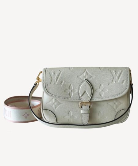 Louis Vuitton Diane White For Women 9.1in/23.1cm