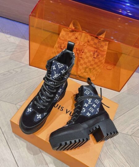 Alternative view of Louis Vuitton Laureate Platform Desert Boot Navy Blue For Women