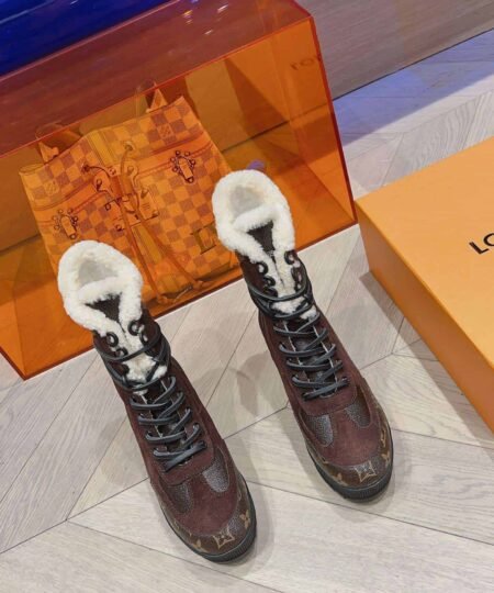 Alternative view of Louis Vuitton Laureate Platform Desert Boot Brown For Women