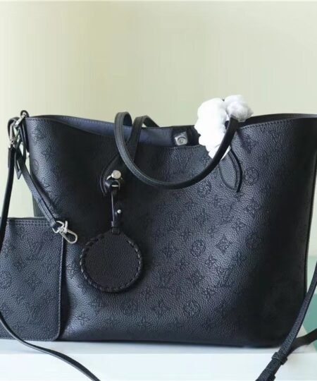 Alternative view of Louis Vuitton Neverfull MM Black For Women 12.2in/31cm