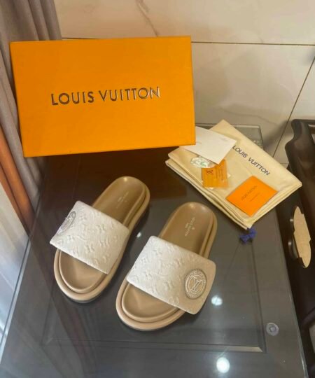 Alternative view of Louis Vuitton Women's Pool Pillow Comfort Flat Mule Beige For Women LV