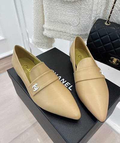 Chanel Women's Loafer With Logo Beige For Women