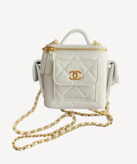 Chanel CC Vanity With Chain Bag White For Women 4.3 in/ 11 cm AP3016