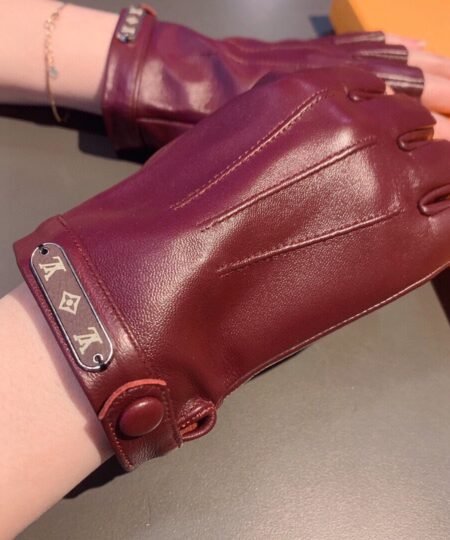 Alternative view of Louis Vuitton Gloves In Burgundy