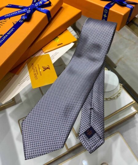 Louis Vuitton Diamonds V Tie Grey Lv Men Tie