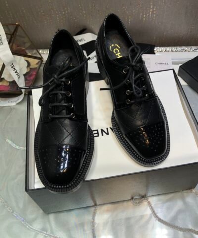 Chanel Women's Laced Shoes Black For Women