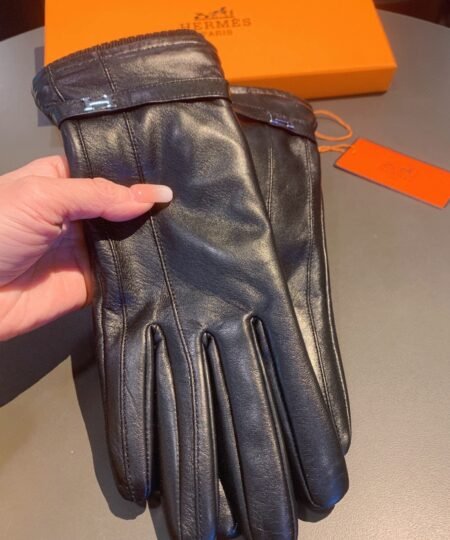 Alternative view of Hermes Soya Gloves In Black