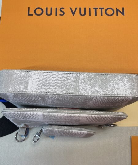 Alternative view of Louis Vuitton Trio Messenger Damier Salt Gray For Men, Men's Bags, Shoulder And Crossbody Bags 9.5in/25cm LV N50068