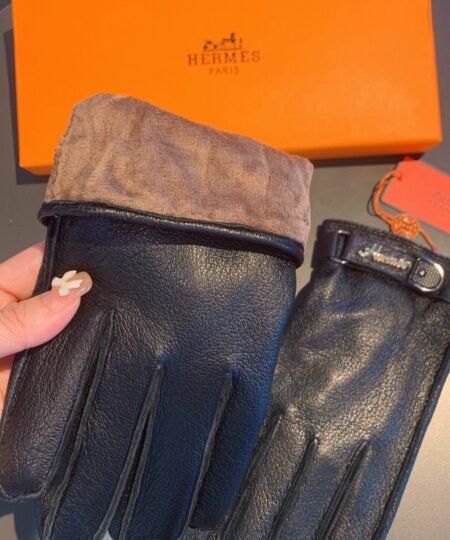 Alternative view of Hermes Soya Gloves In Black