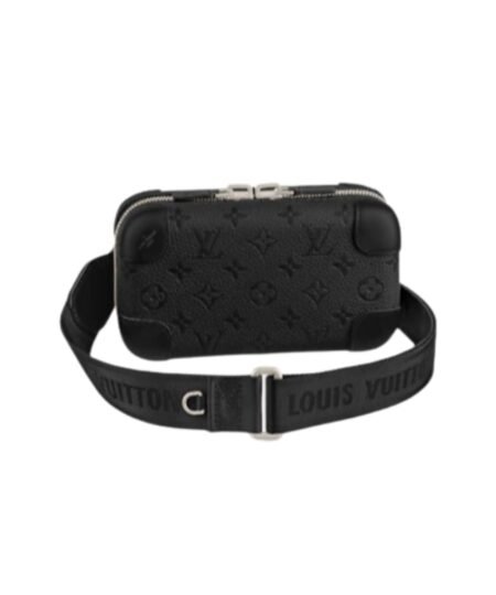 Louis Vuitton Horizon Clutch Black 21cm/ 8.3 in