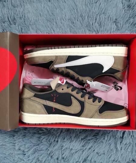 Travis Scott x Air Jordan 1 Low Cactus Jack Brown Sneaker For Men, Men's Shoes