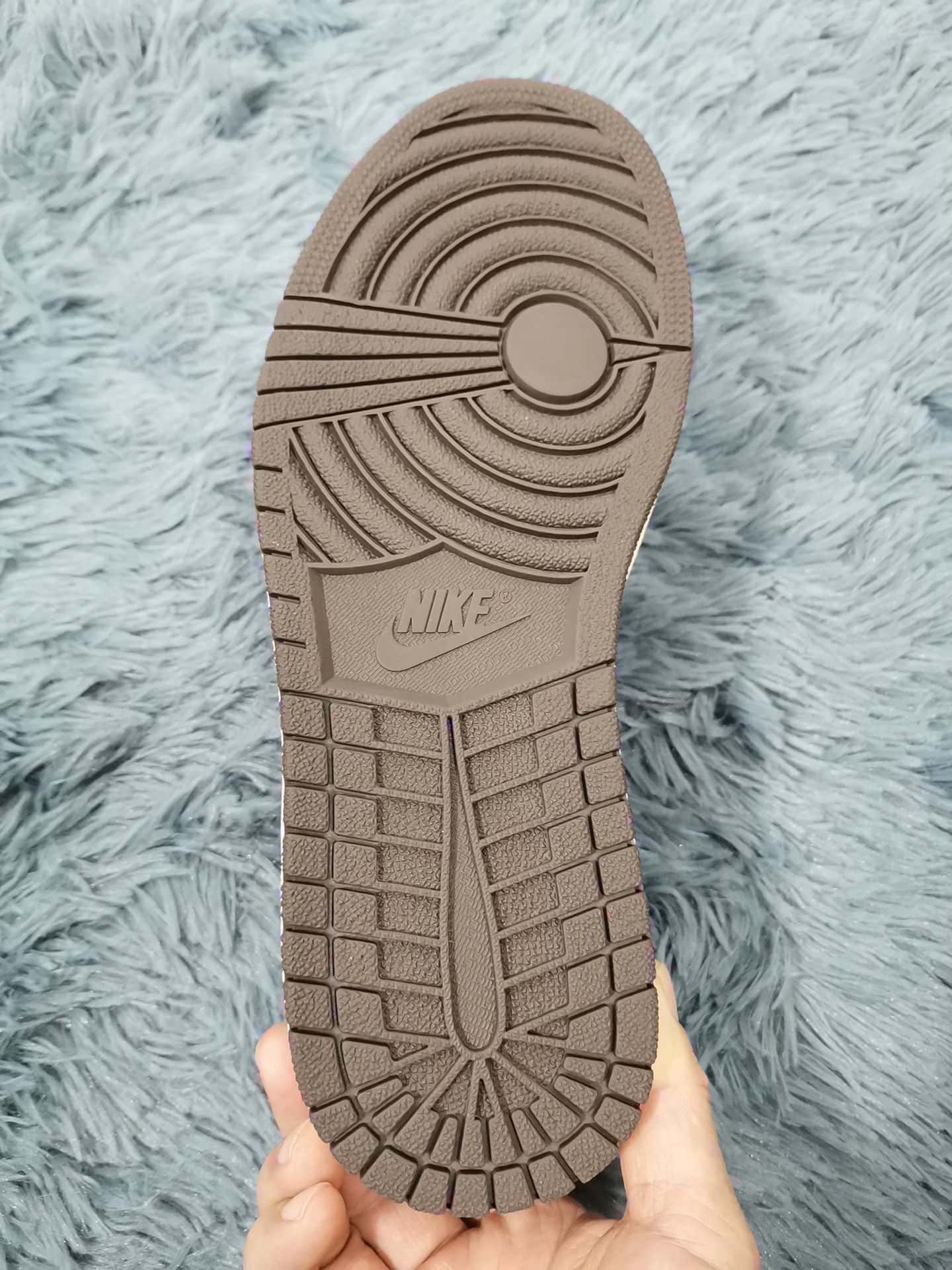 Travis Scott x Air Jordan 1 Low Cactus Jack Brown Sneaker For Men, Men's Shoes - Image 5