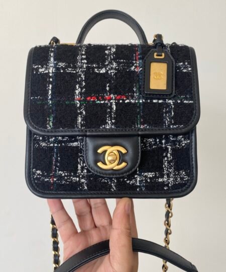 Alternative view of Chanel Classic Handbag Black For Women 6,7in/17cm