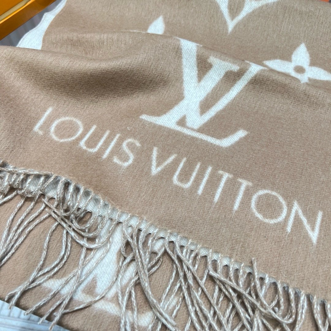 Louis Vuitton Reykjavik Scarf Brown For Women - Image 6