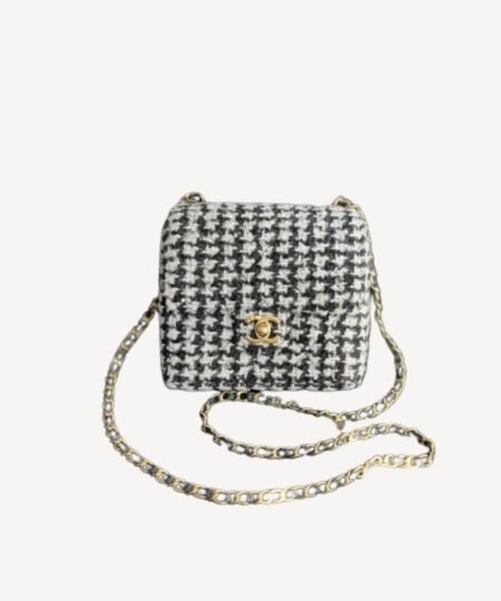 Chanel Mini Flap Bag With Handle White For Women 6.6 in / 17 cm AS3648