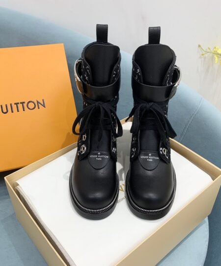 Alternative view of Louis Vuitton Metropolis Flat Ranger Black For Women