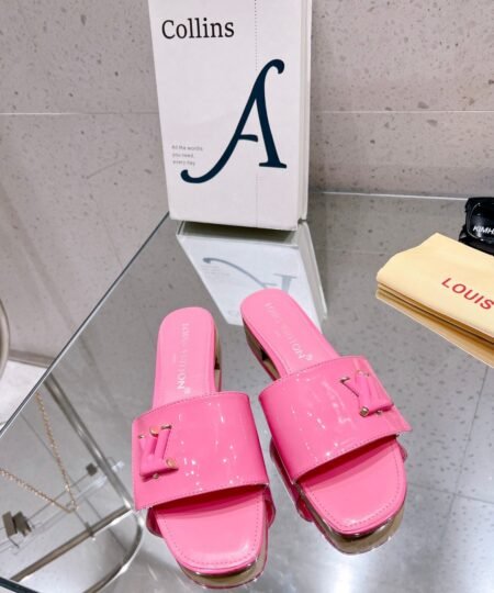 Alternative view of Louis Vuitton Shake Flat Mule Pink For Women