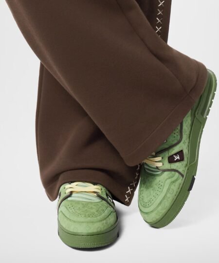 Alternative view of Louis Vuitton Trainer Sneaker Green For Men 1ACR6E