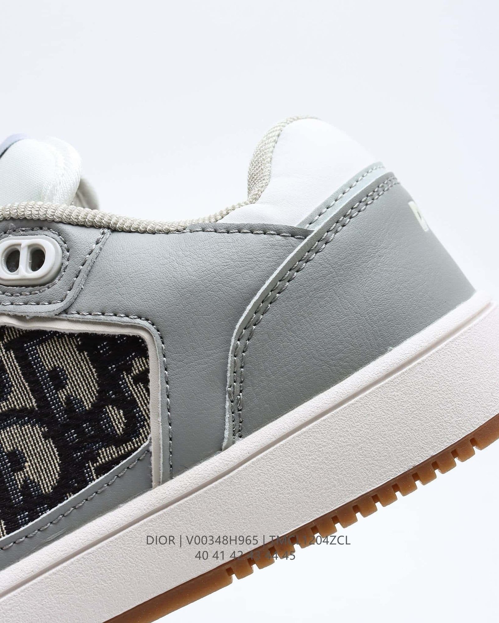 Dior B27 Low-Top Sneaker Gray and White With Black Dior Oblique Jacquard For Men, Men's Shoes 3SN272ZIR_H165 - Image 4