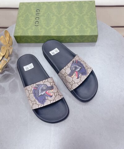 Gucci Women's Gucci Supreme Slides With Wolf Black And Gray For Women 408508