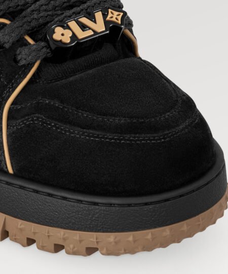 Alternative view of LV Trainer Maxi Black For Men 1ABM30