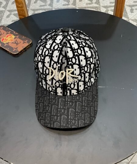 Dior Cap White