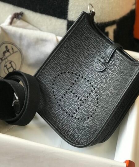 Hermes Evelyne 16 Amazone Bag Black With Silver-Toned Hardware For Women 6.3in/16cm H069426CKAV