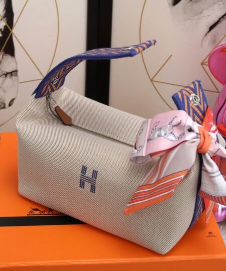 Alternative view of Hermes Bride A Brac Case Grey Bag For Women, Women’s Handbags, Shoulder Bags 9.8in/25cm